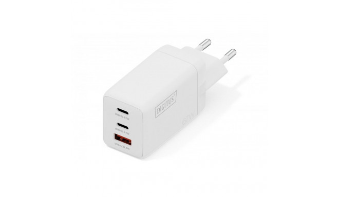 The USB GaN Charger DA-10303 is a compact, high-performance power adapter manufactu