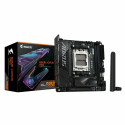 Emaplaat Gigabyte AMD AM5 AMD
