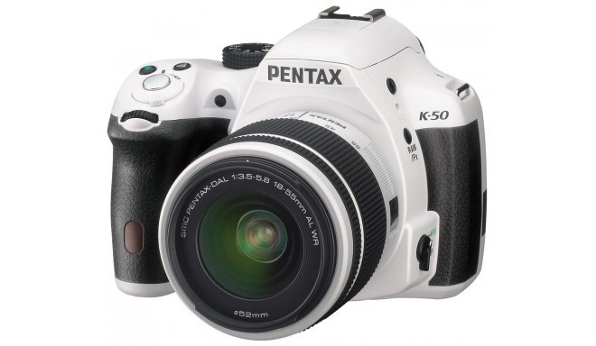 Pentax K-50 + 18-55mm WR Kit, valge