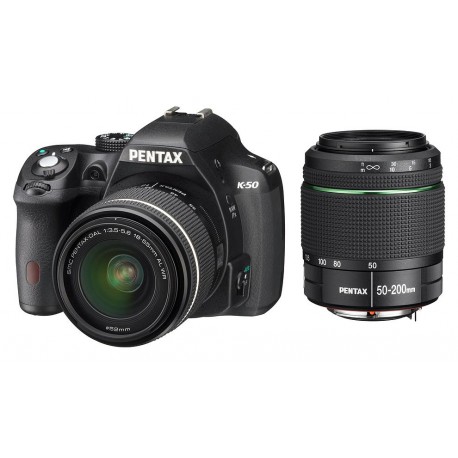 Pentax K-50 + 18-55mm WR + 50-200mm WR Kit, must