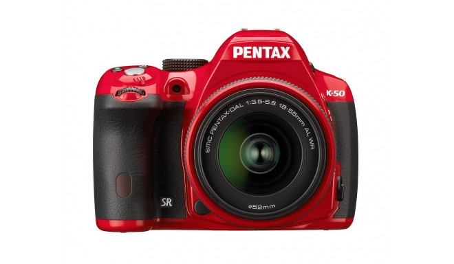 Pentax K-50 + 18-55мм WR Kit, красный