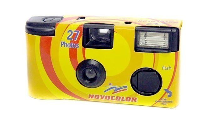 Novocolor vienreizējās lietošanas kamera 400/27 ar zibspuldzi