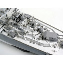 Plastic model ship Tirpitz 1:350