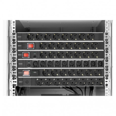 "DIGITUS Steckerleiste 7fach Schutzst. Alu 2m Zuleitung"