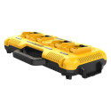 "DEWALT Vierfach-Schnelladegeraet"
