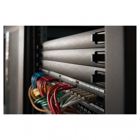 "DIGITUS Blindabdeckung 1HE Snap-In schwarz"