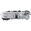 Fujifilm X-E2 + 18-55mm, hõbedane