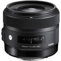 Sigma AF 30mm f/1.4 DC HSM A lens for Canon