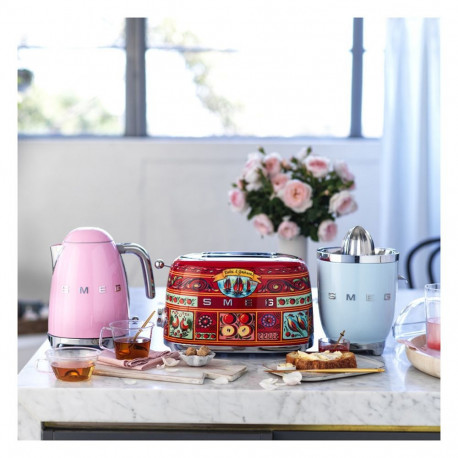 "SMEG KLF03PKEU Wasserkocher Rose"