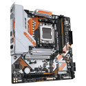 "Gigabyte B850M FORCE WF6E"