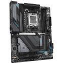 GIGABYTE X870 GAMING X WIFI7 - Socket AM5 - motherboard (black/gray)