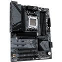 GIGABYTE B650 EAGLE - Socket AM5 - motherboard