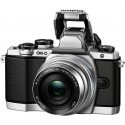 Olympus OM-D E-M10 + 14-42 EZ Kit, silver Olympus OM-D E-M10 + 14-42 EZ Kit, silver