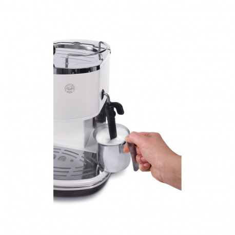 Coffee Maker - De’Longhi Icona Classic Espresso Machine 1.4L 15 Bar