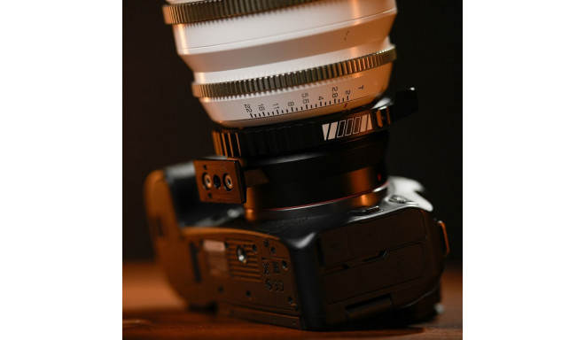Adapter - Viltrox PL RF Adapter (PL to RF, metal construction, precise focus)