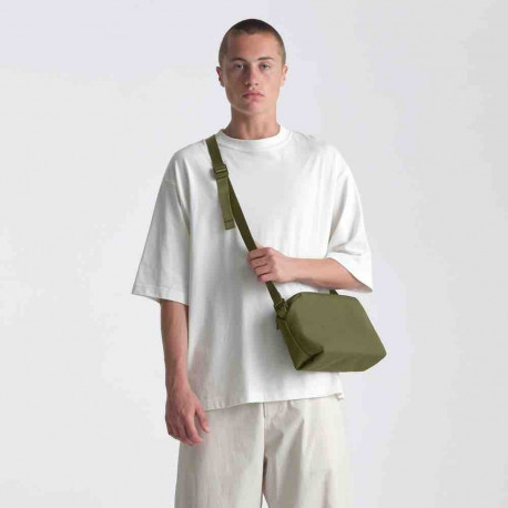 Camera Sling Bag - Urth Dolomite 5.1L Weather-Resistant Nylon Green