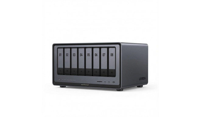 "8-Bay UGREEN DXP8800 Plus"