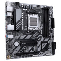 "Gigabyte B840M DS3H (B840.AM5.mATX.DDR5)"