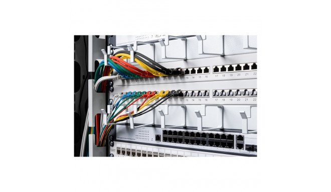 "CAT 6 U-UTP Slim Patchkabel, 2 m, Schwarz"