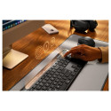 "Logitech SLIM SOLAR+ KEYBOARD"