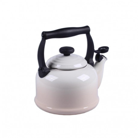 Kitchenware - Le Creuset Traditional Kettle 2.1L Dishwasher Safe Meringue