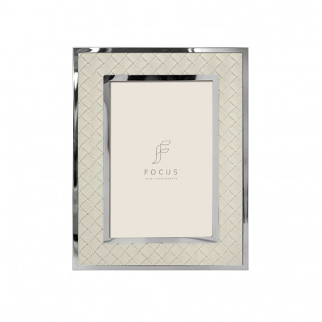 Focus Camellia White 13x18