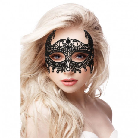 Empress mask pitsist, must