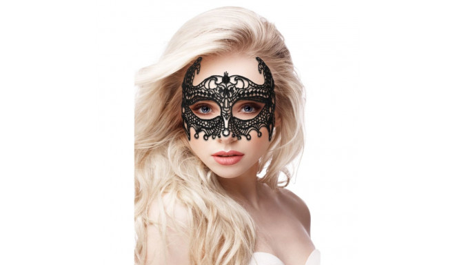Empress mask pitsist, must