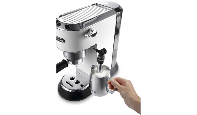 Delonghi EC685W