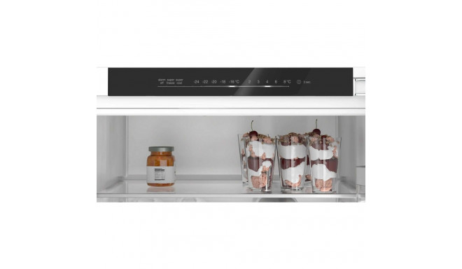 Bosch KIN96VFD0