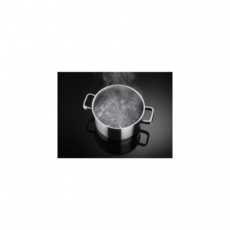 Electrolux induktsioonpliidiplaat EIT61443B integreeritav 4 keedualaga, must