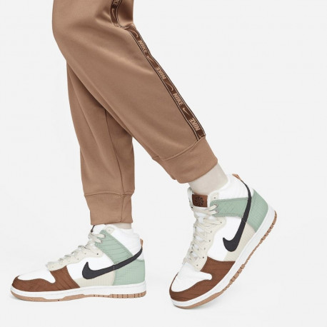Nike DM4645-256 naistele