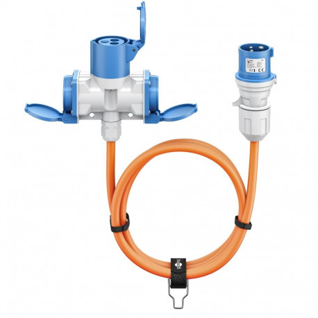 Goobay CEE adapterkaabel, CEE pistik 1x CEE ühenduspesa ja 2x turvapistikupesa (tüüp E/F), 1,5 m
