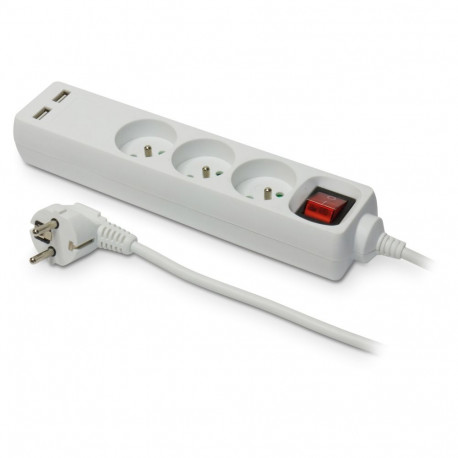 Pikendusjuhe kolme pistikupesa ja USB-pordiga