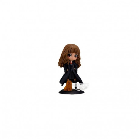 Q POSKET - HERMIONA GRANGER WITH COOKSHANKS