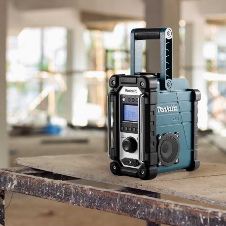 Makita DMR116