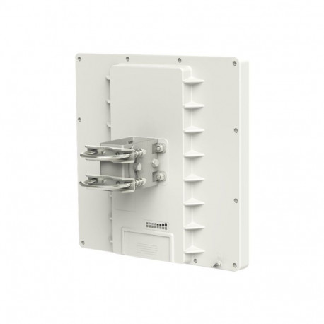MikroTik ruuteriplaat RB911G-5HPND-QRT QRT 600MHZ. 64MB 1XGE 2X2MIMO 5GHZ L4