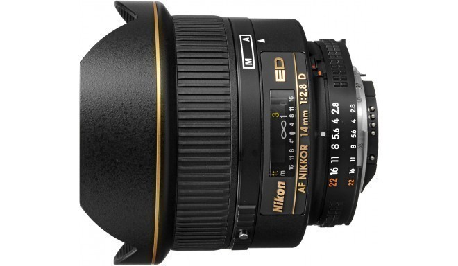 Nikon AF Nikkor 14mm f/2.8D ED lens