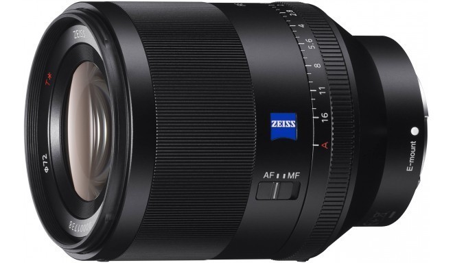 Sony Planar T* FE 50mm f/1.4 ZA lens