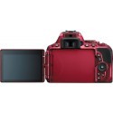 Nikon D5500 + 18-55mm VR II Kit, red