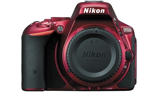 Nikon D5500  kere, punane