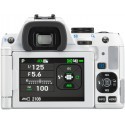 Pentax K-S2 + DA 18-135 WR Kit valge