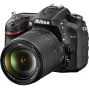 Nikon D7200 + 18-140mm VR Kit