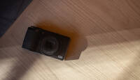 Ricoh GR IV HDF on taskukaamera, mis vahetab teravuse iseloomu vastu