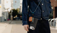 Kanna telefoni mugavamalt ja turvalisemalt Peak Design Mobile Crossbody õlarihmaga